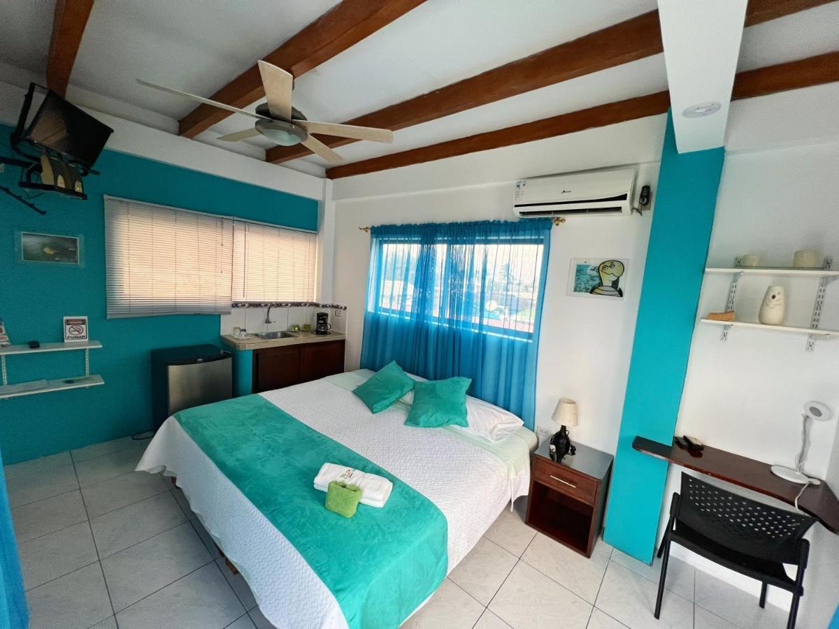 Sun Island Hotell Puerto Villamil Eksteriør bilde