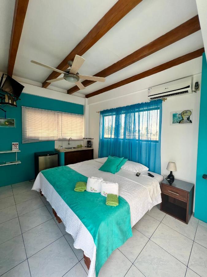 Sun Island Hotell Puerto Villamil Eksteriør bilde