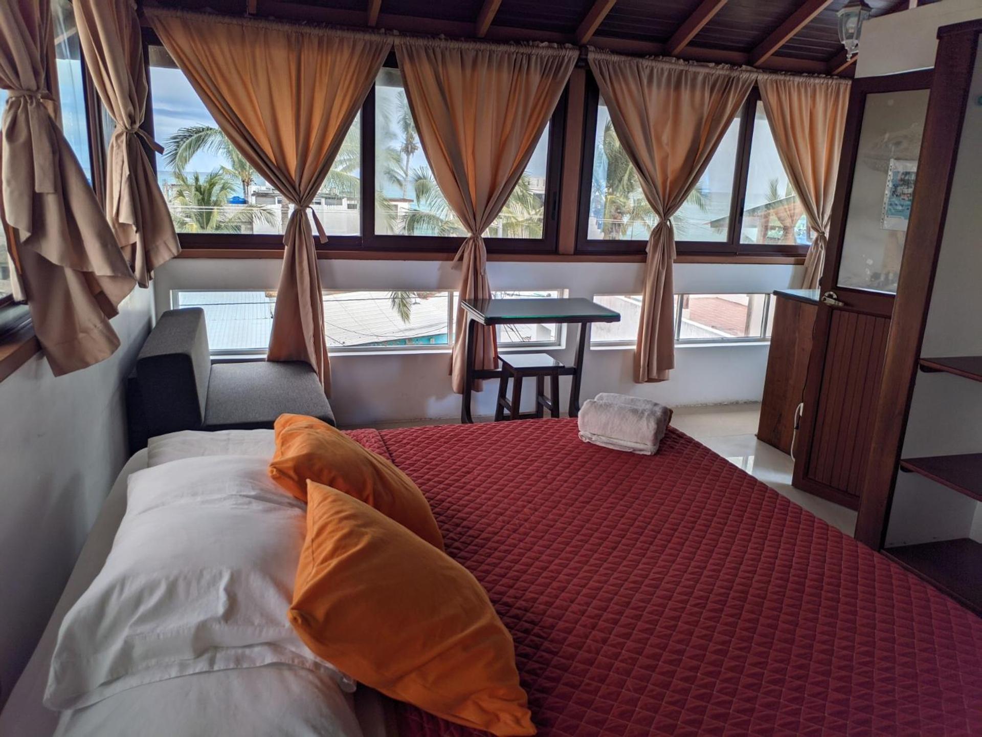 Sun Island Hotell Puerto Villamil Eksteriør bilde