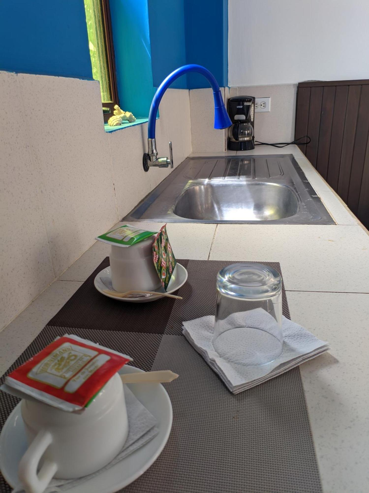 Sun Island Hotell Puerto Villamil Eksteriør bilde
