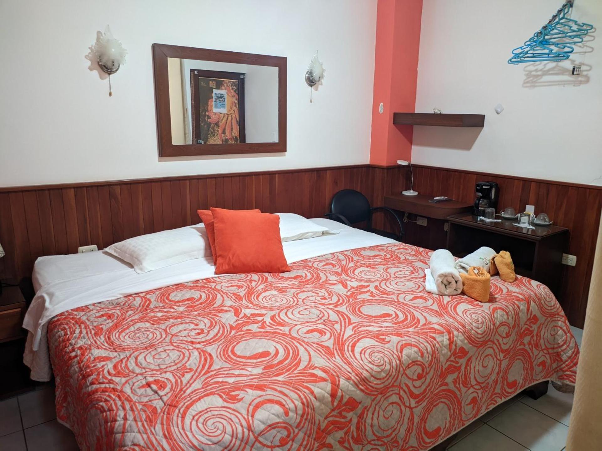 Sun Island Hotell Puerto Villamil Eksteriør bilde