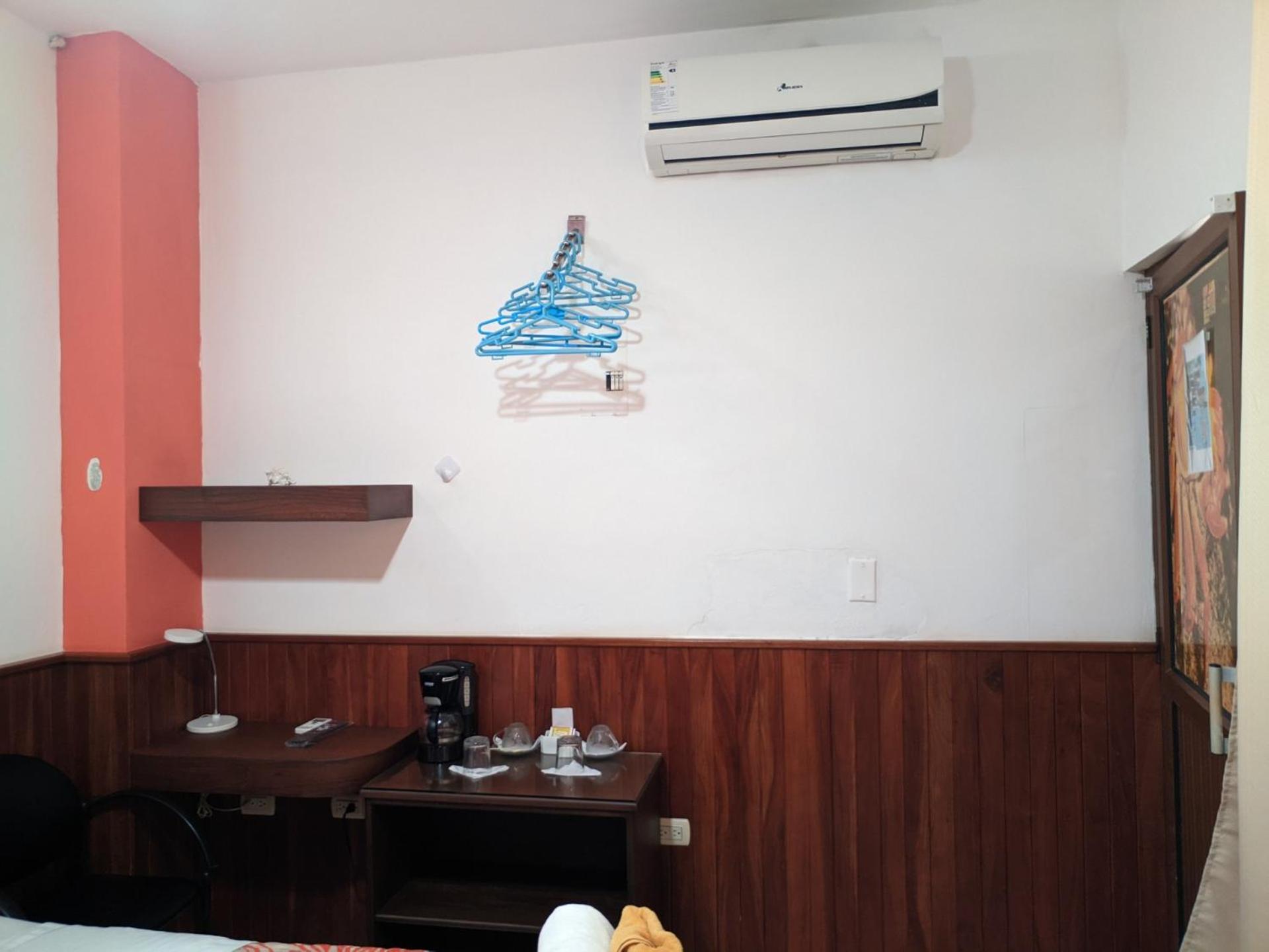 Sun Island Hotell Puerto Villamil Eksteriør bilde